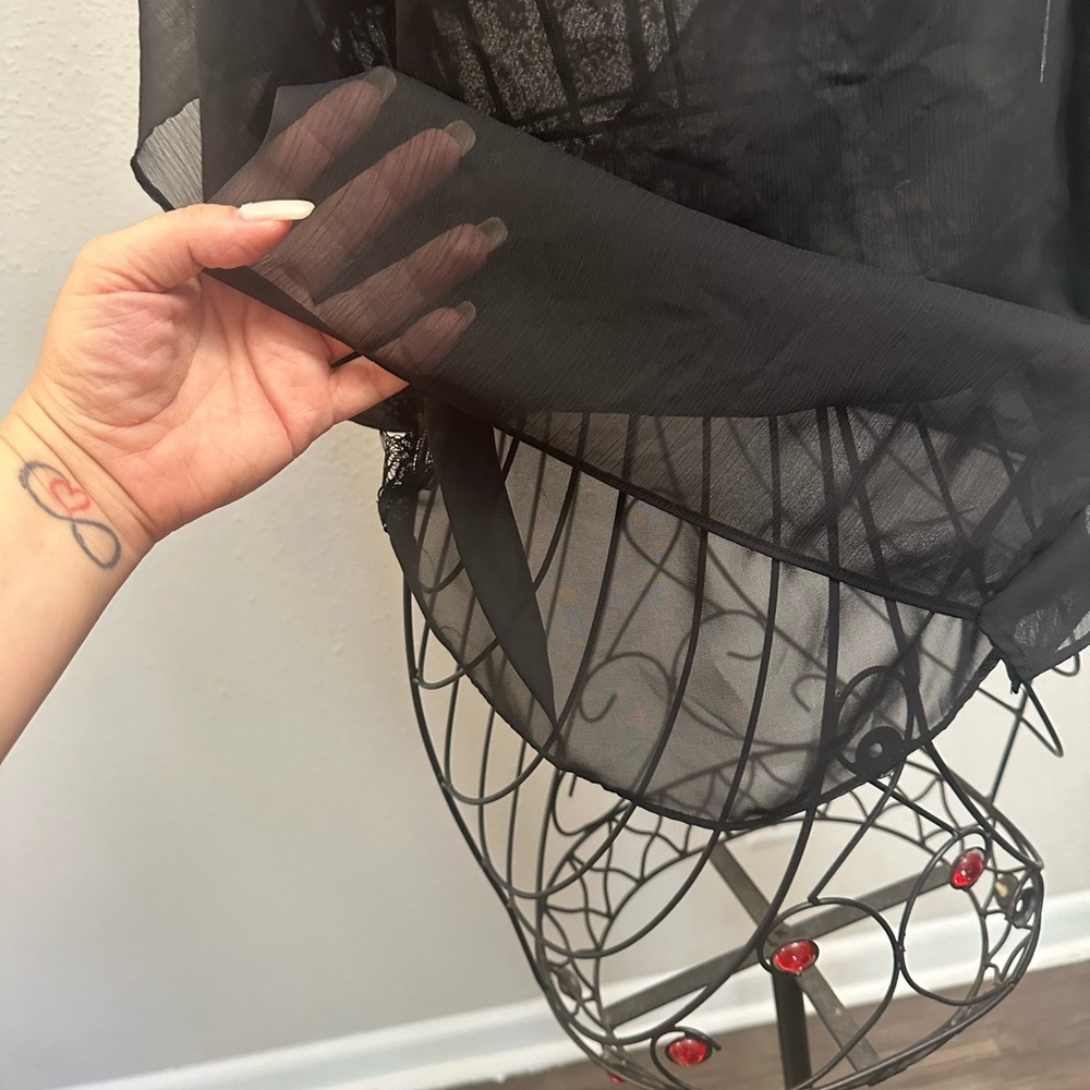 Jessica Simpson Black Sheer Ruffled Blouse - Picture 6 of 15